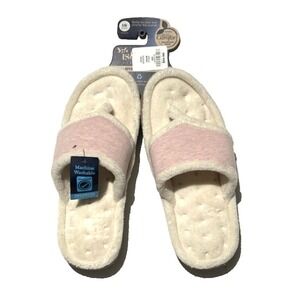 Isotoner Womens Sz LG 8.5-9‎ Pink Comfort Memory Foam Inside Slippers NEW